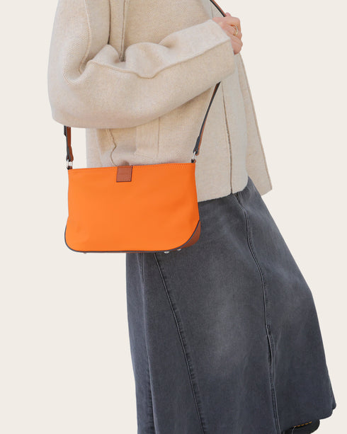 【 新作ナイロンモデル 】 GONDOLA ショルダーバッグ 【n0012】