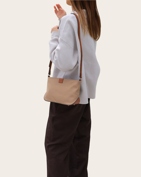 【 新作ナイロンモデル 】 GONDOLA ショルダーバッグ 【n0012】