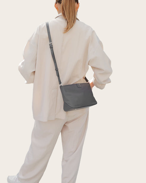 【 新作ナイロンモデル 】 GONDOLA ショルダーバッグ 【n0012】