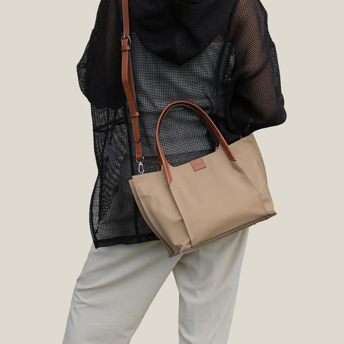 【 新作ナイロンモデル 】 BELL ハンドバッグ 【n0002】