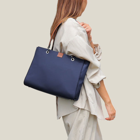 【 新作ナイロンモデル 】 GLITTER トートバッグ 【n0011】