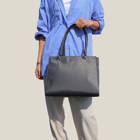 【 新作ナイロンモデル 】 GLITTER トートバッグ 【n0011】