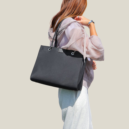 【 新作ナイロンモデル 】 GLITTER トートバッグ 【n0011】